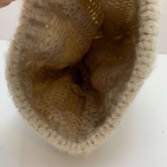 Rue21 Cream Cable Knit Beanie With Pom Pom - Picture 5 of 6